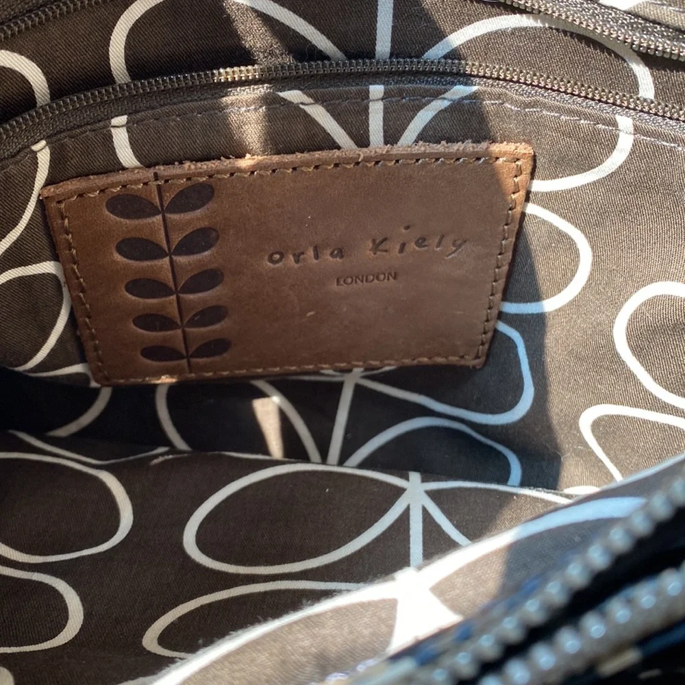 Orla Kiely Bird Bag - Picture 5 of 8
